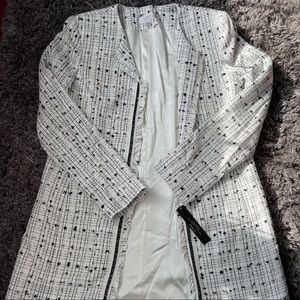 🚨 FINAL SALE!! Brand New Tahari Jacket!!